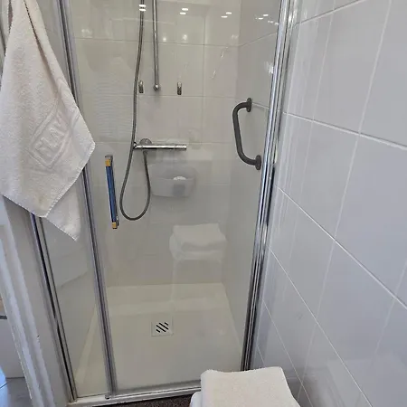 Familiale Proche Centre - 10 Pers. - Fr-1-584-409 *